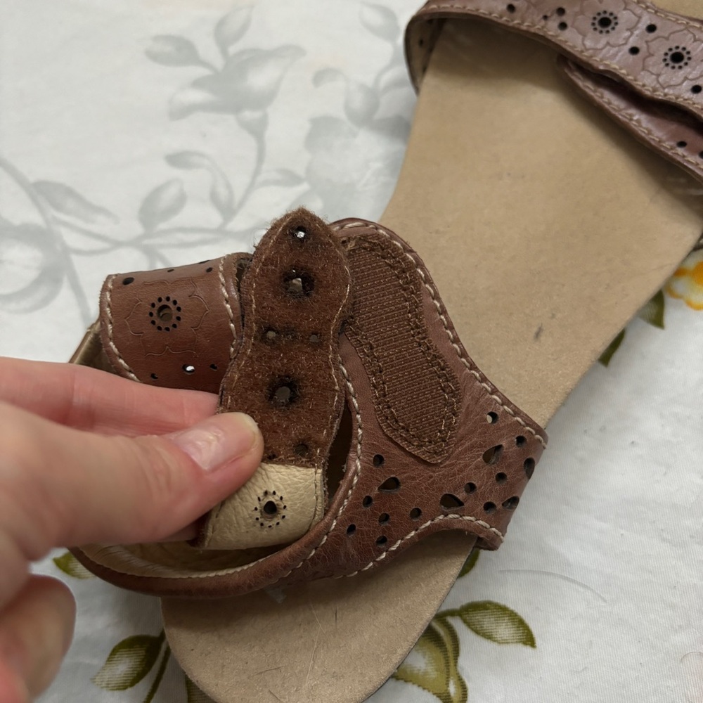 Romika Size 38 Brown Sandals NWOT - Picture 3 of 9
